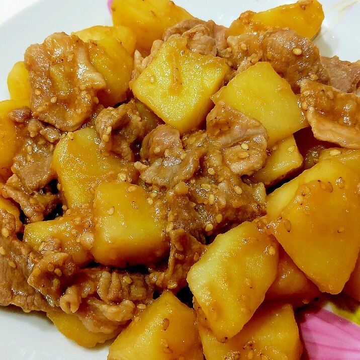 豚肉とじゃがいもの甘煮